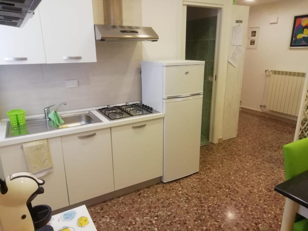 Apartment Urbino 33 Rome Extérieur photo